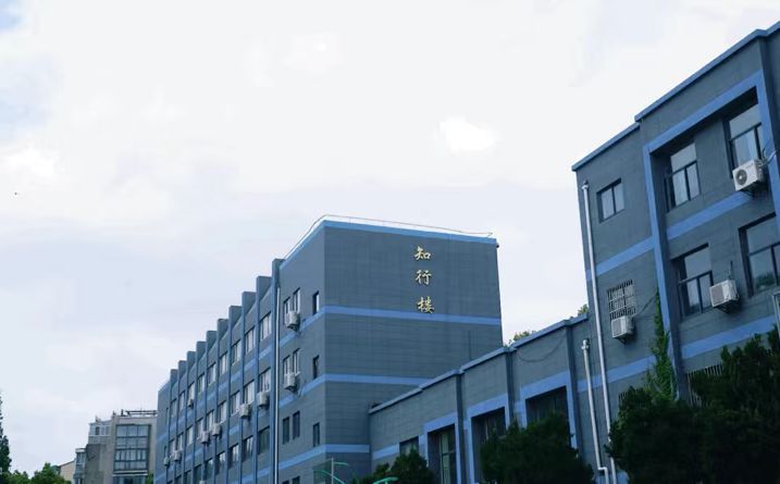 南京市第十四中学位置在哪里_在哪个区？